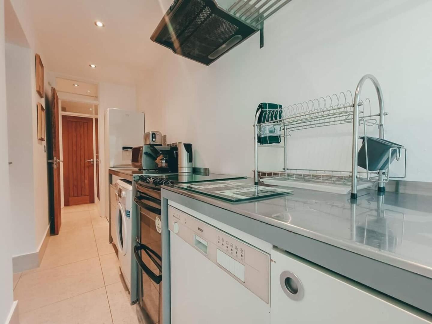 The Sandy Studio Flat In Petersham Strawberry Hill Экстерьер фото